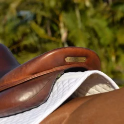 Brand new ✔️ Saddle Pads & Fittings Equifit Essential Square Pad ⌛ 15 Saddle Pads & Fittings Equifit Essential Square Pad