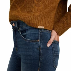 New β¨ Shirts & Tops Ariat π© Women's Winter Quarter Sweater π 15 Shirts & Tops Ariat Women's Winter Quarter Sweater