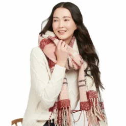 Buy ๐ Barbour Tartan Boucle Scarf โ๏ธ 32 Barbour Tartan Boucle Scarf