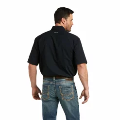 Ariat Men's Ventrek Classic Short Sleeve Shirt Casual Wear