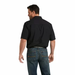 Casual Wear Ariat Men's Ventrek Outbound Short Sleeve Shirt